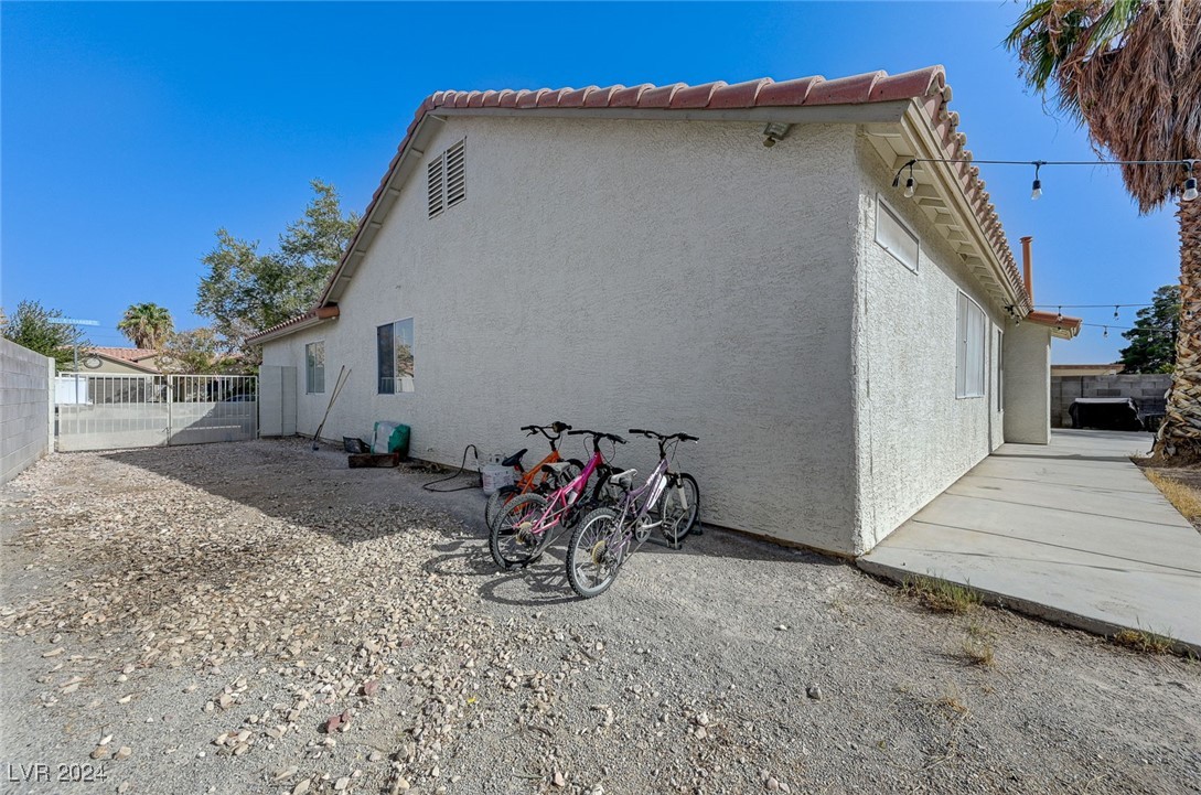 5113 Villa Granada Way