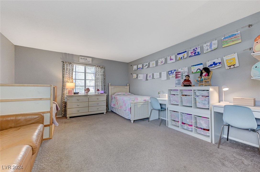 5113 Villa Granada Way