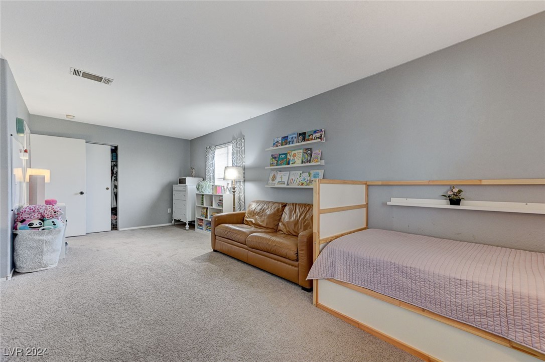 5113 Villa Granada Way