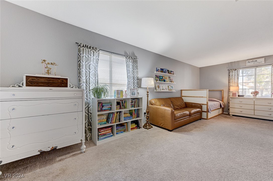 5113 Villa Granada Way