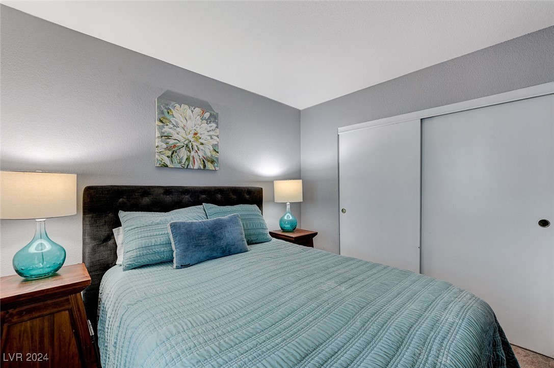 5113 Villa Granada Way