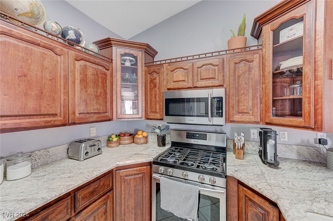 5113 Villa Granada Way