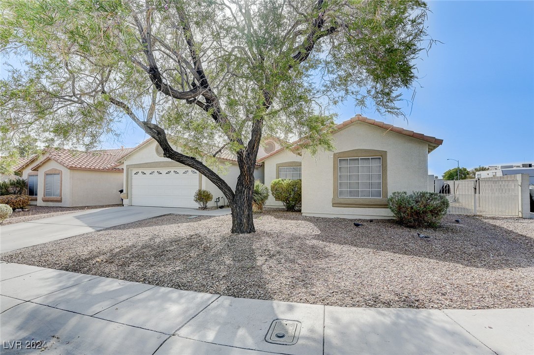 5113 Villa Granada Way