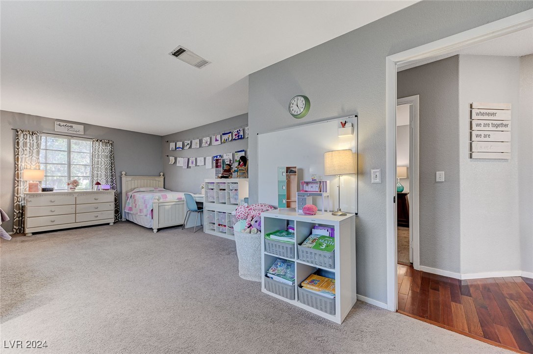 5113 Villa Granada Way