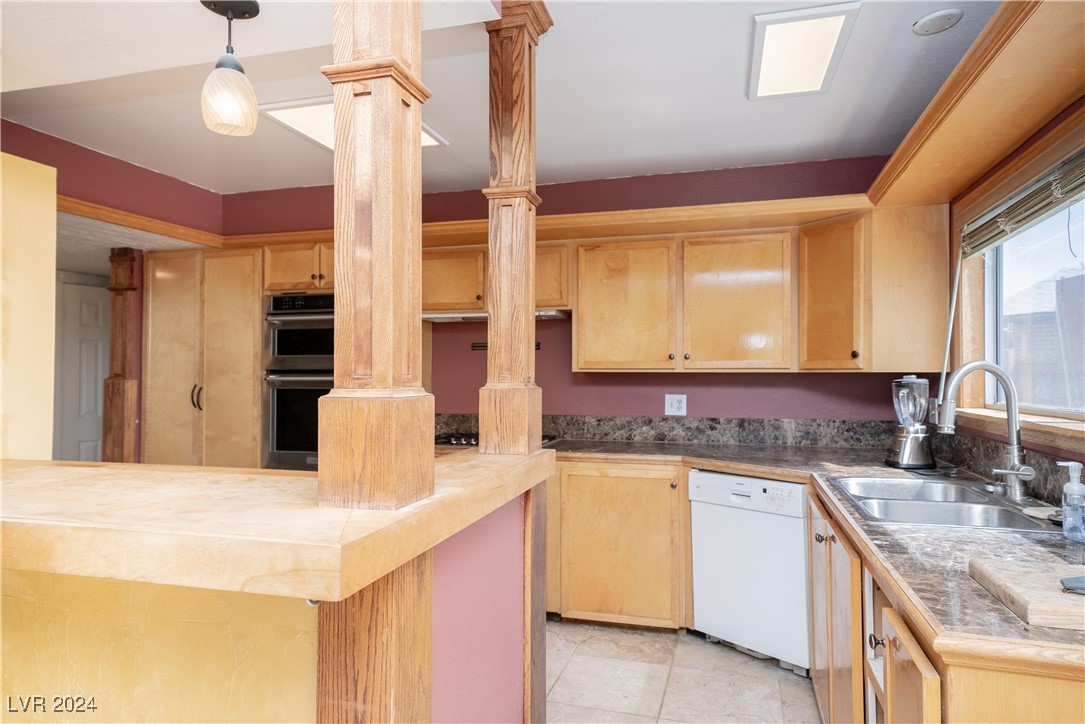 7228 Eve Court