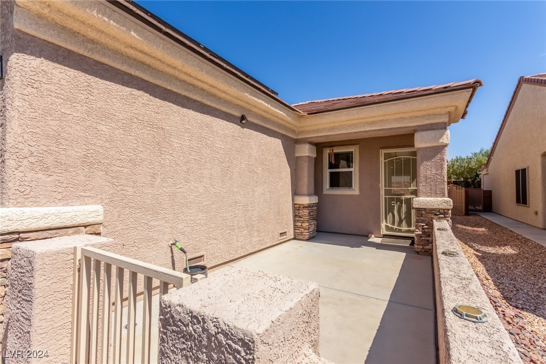 7620 Wingspread Street