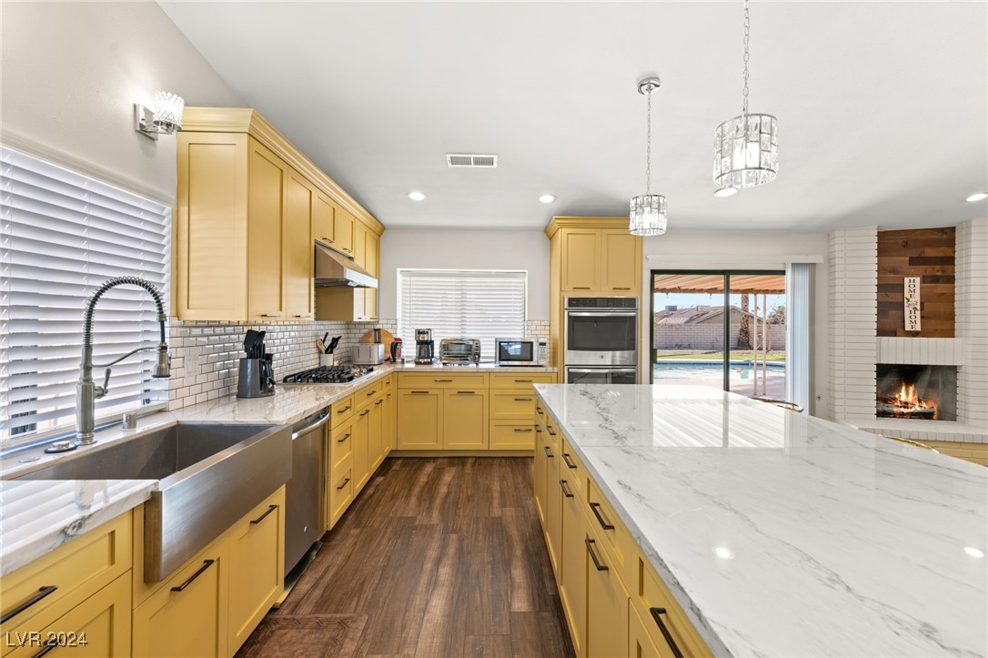 3434 Andalusia Place