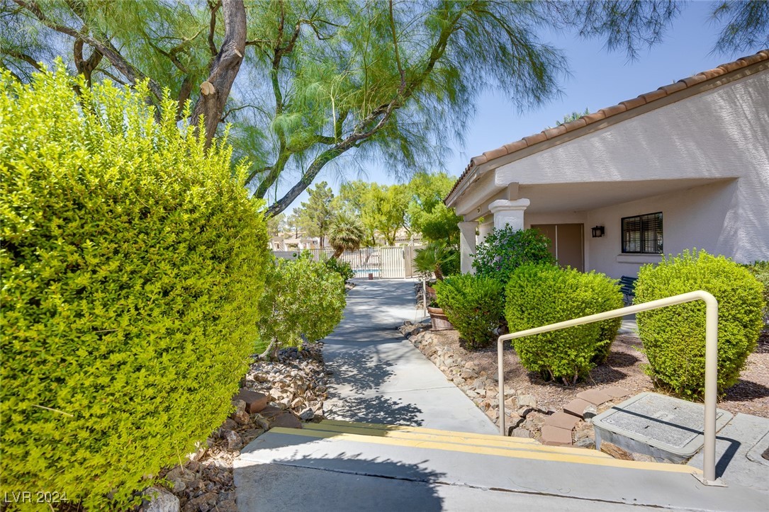 247 Borrego Drive