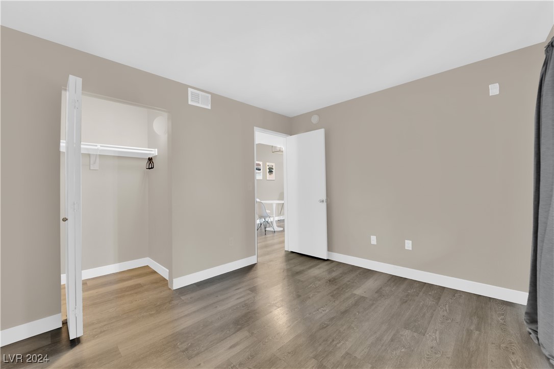 7885 West Flamingo Road 2004