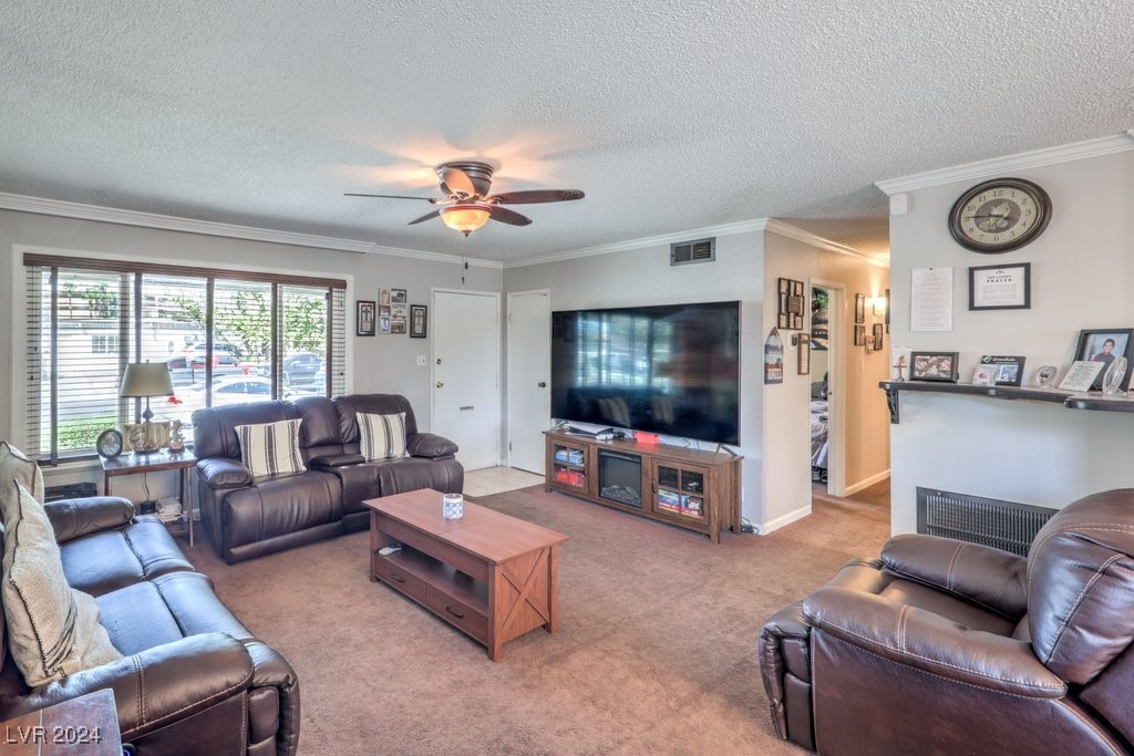 2984 Lawndale Street