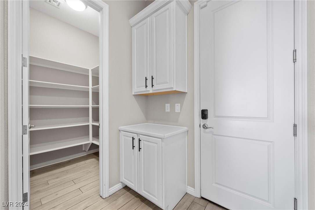 324 Molinetto Street