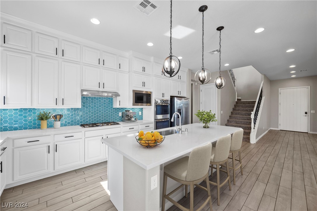 324 Molinetto Street