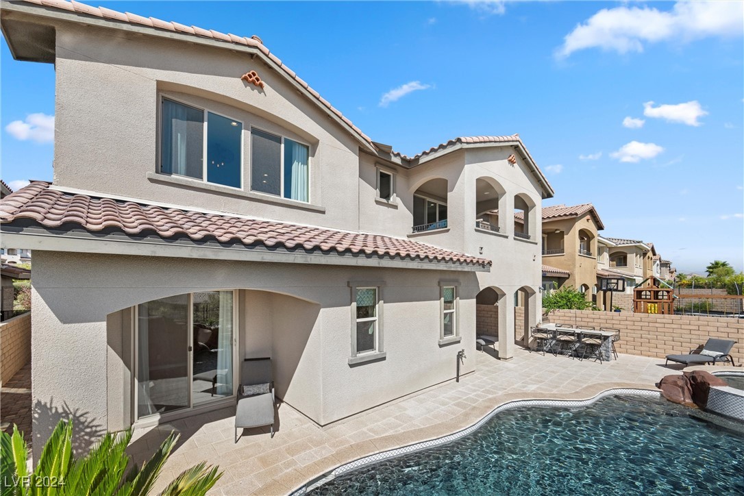 324 Molinetto Street