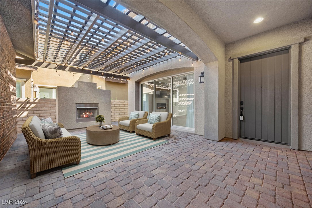 324 Molinetto Street