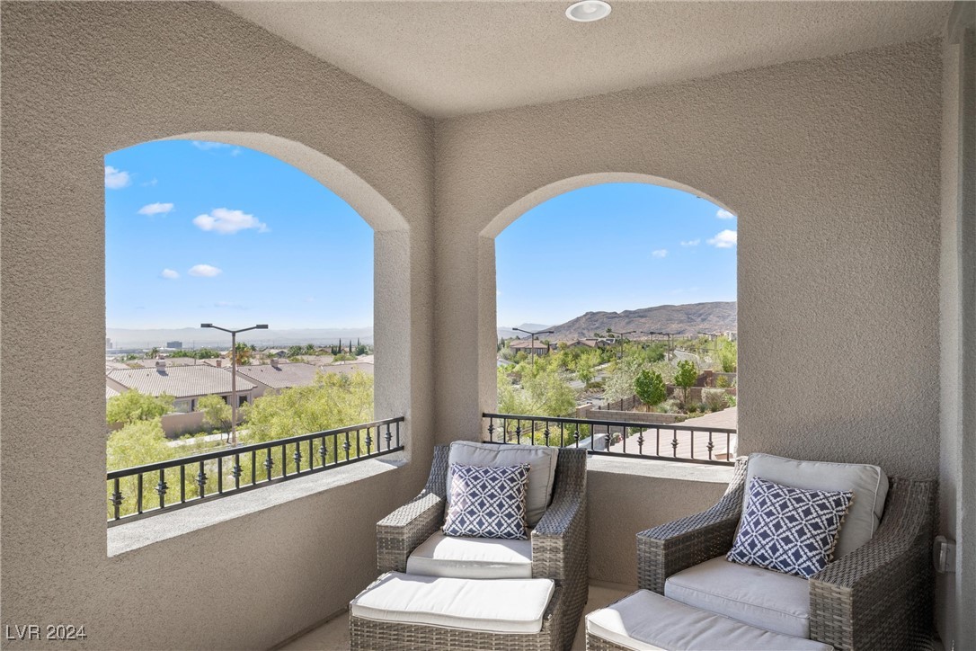 324 Molinetto Street