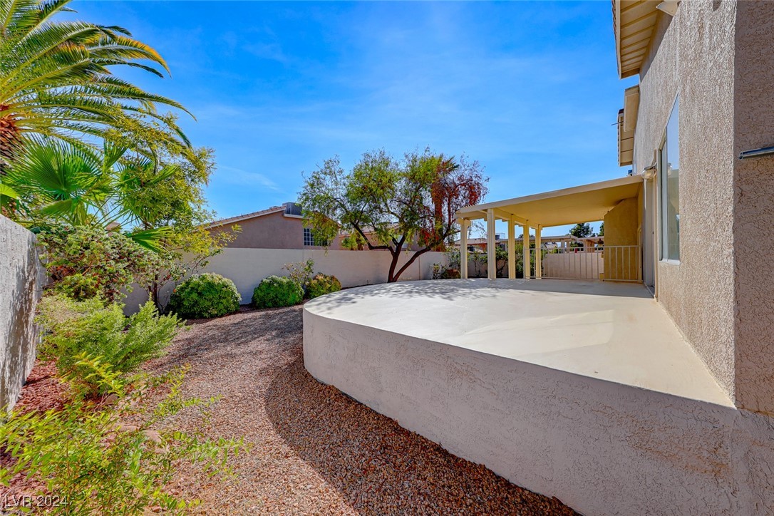 2725 Aspen Wood Avenue