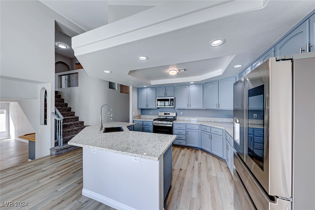 2725 Aspen Wood Avenue