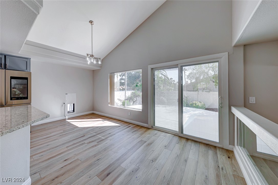 2725 Aspen Wood Avenue