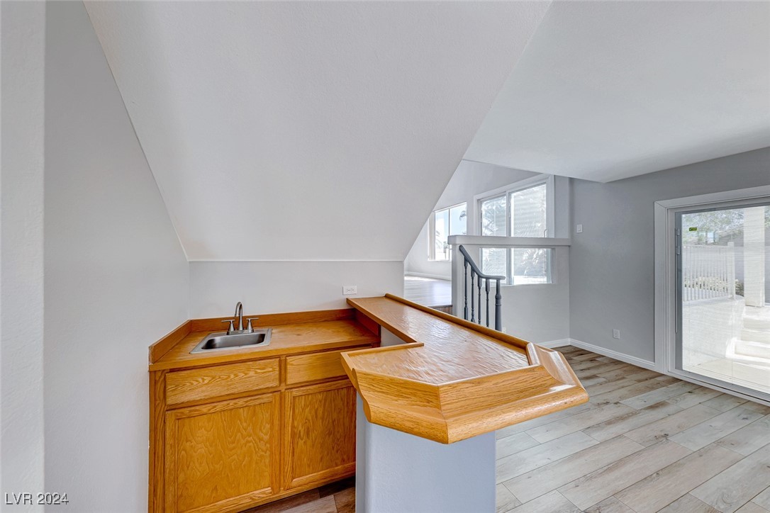 2725 Aspen Wood Avenue