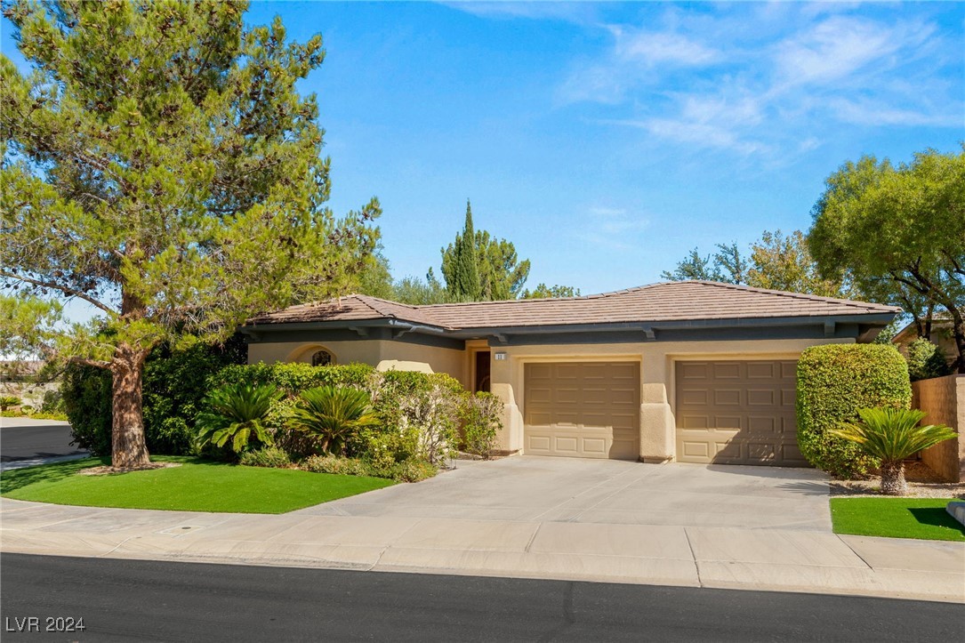 11 Haig Point Court