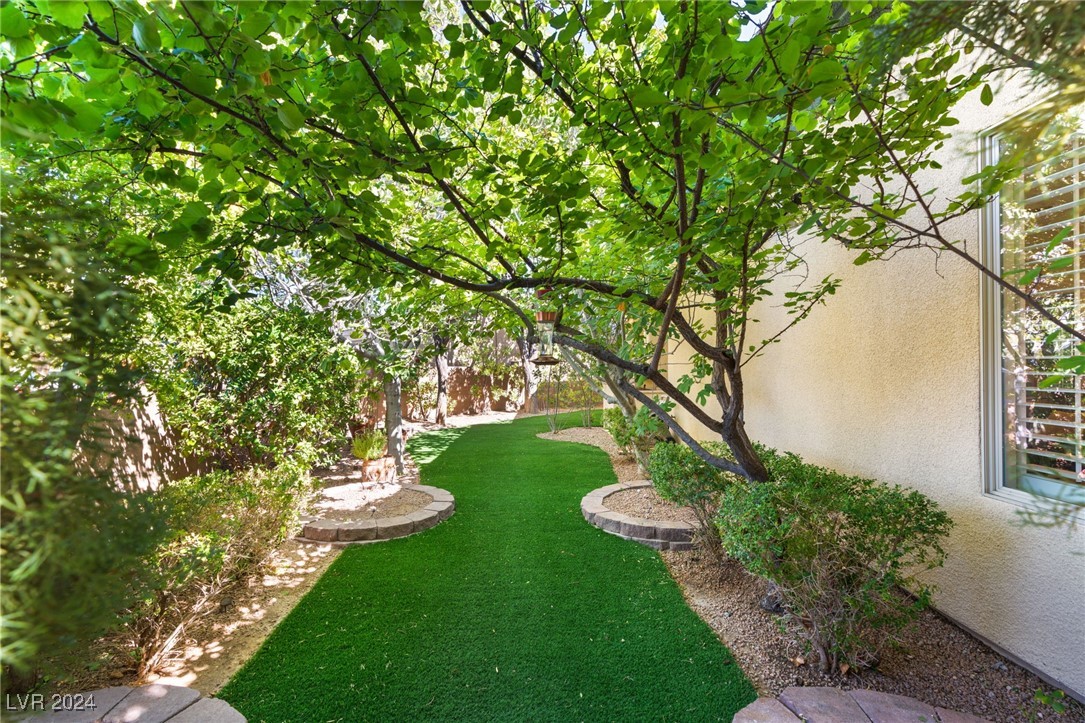 11 Haig Point Court
