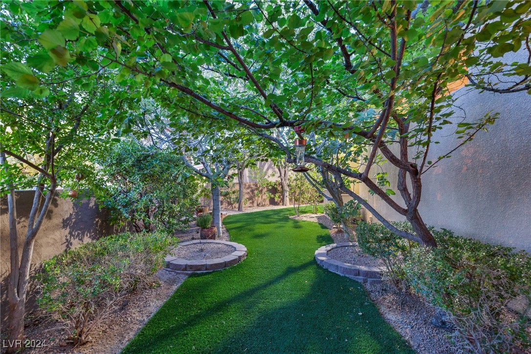 11 Haig Point Court