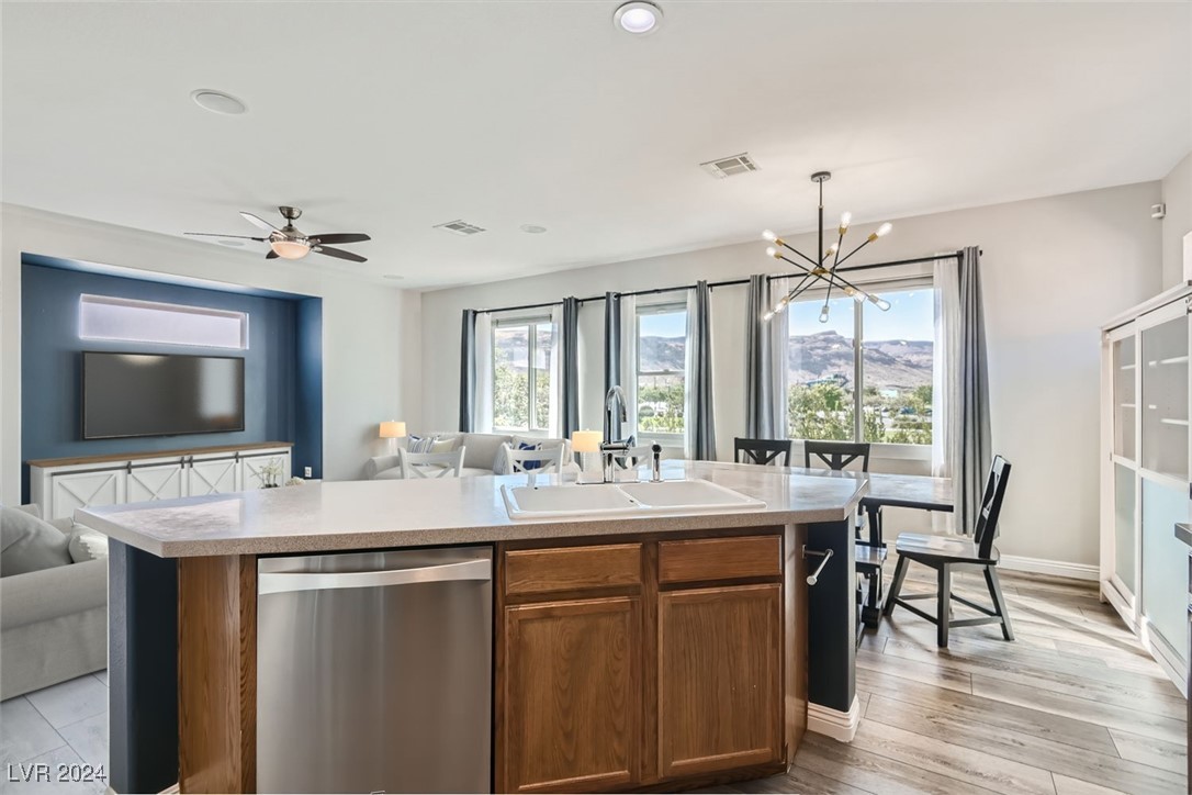 7045 Flowering Willow Street