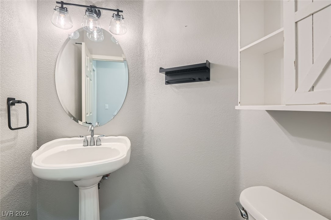 7045 Flowering Willow Street