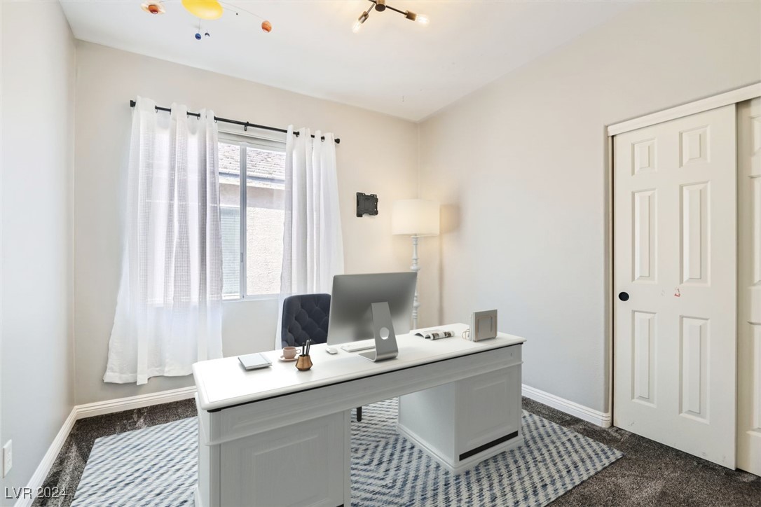 7045 Flowering Willow Street