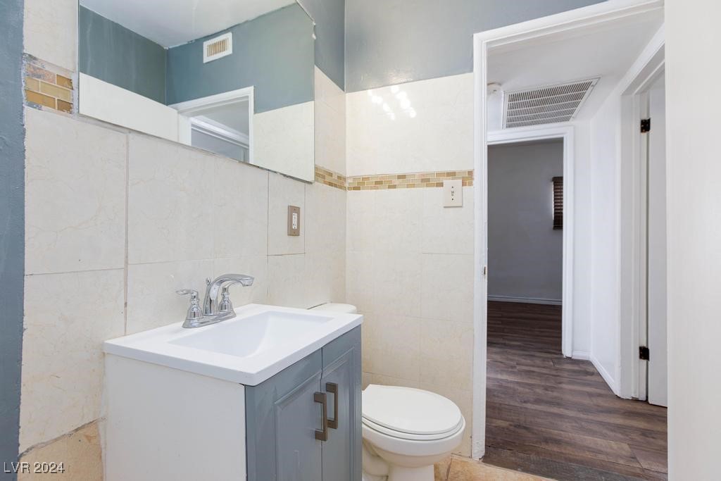 2117 Franklin Avenue