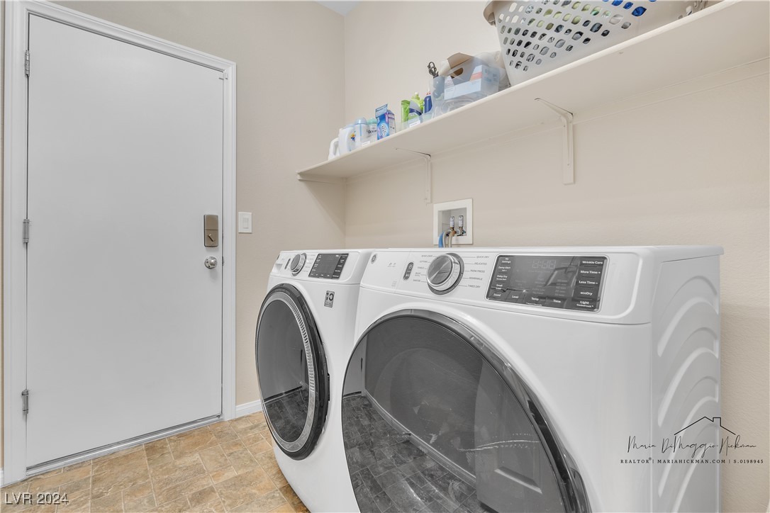 7182 Blowing Breeze Avenue