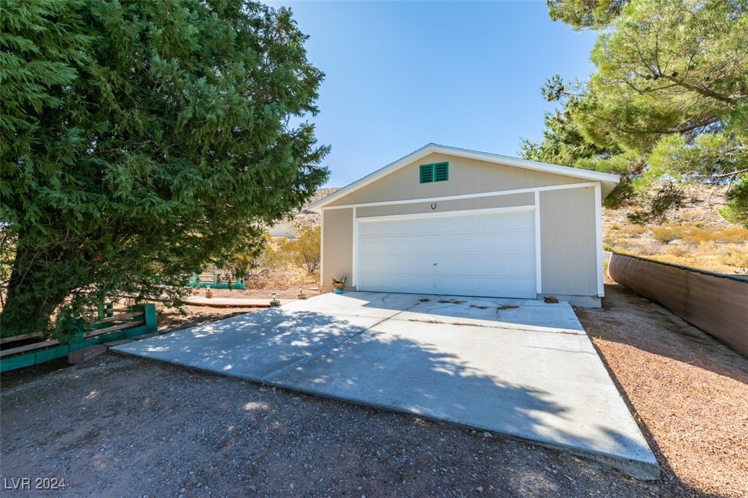 185 South Vegas Street