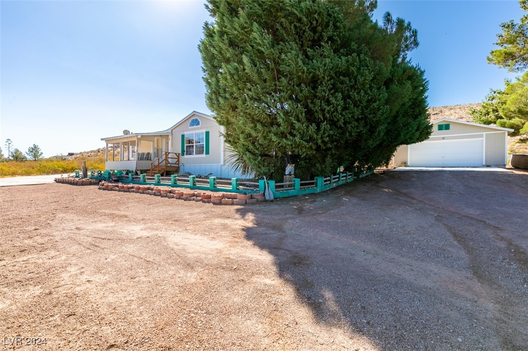 185 South Vegas Street