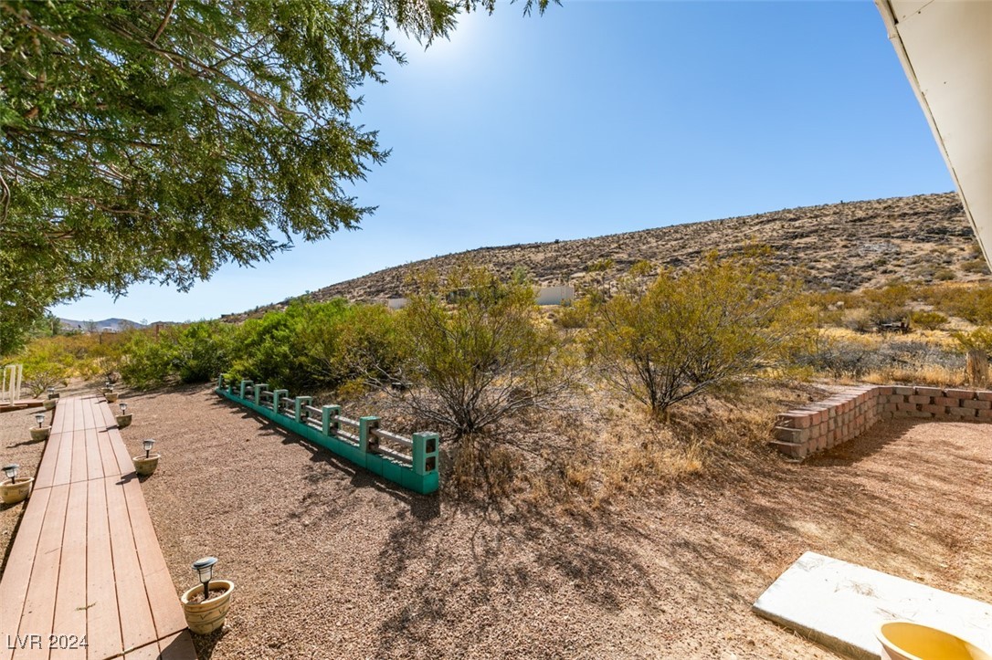 185 South Vegas Street