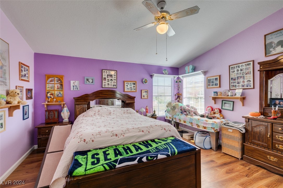 185 South Vegas Street