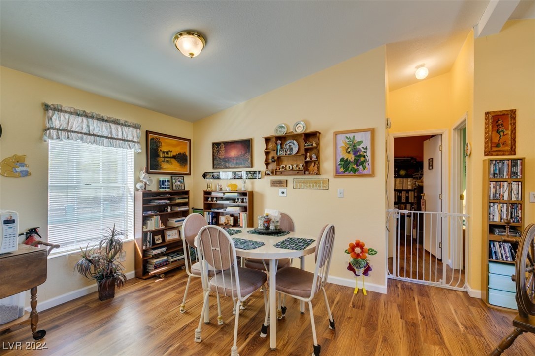 185 South Vegas Street