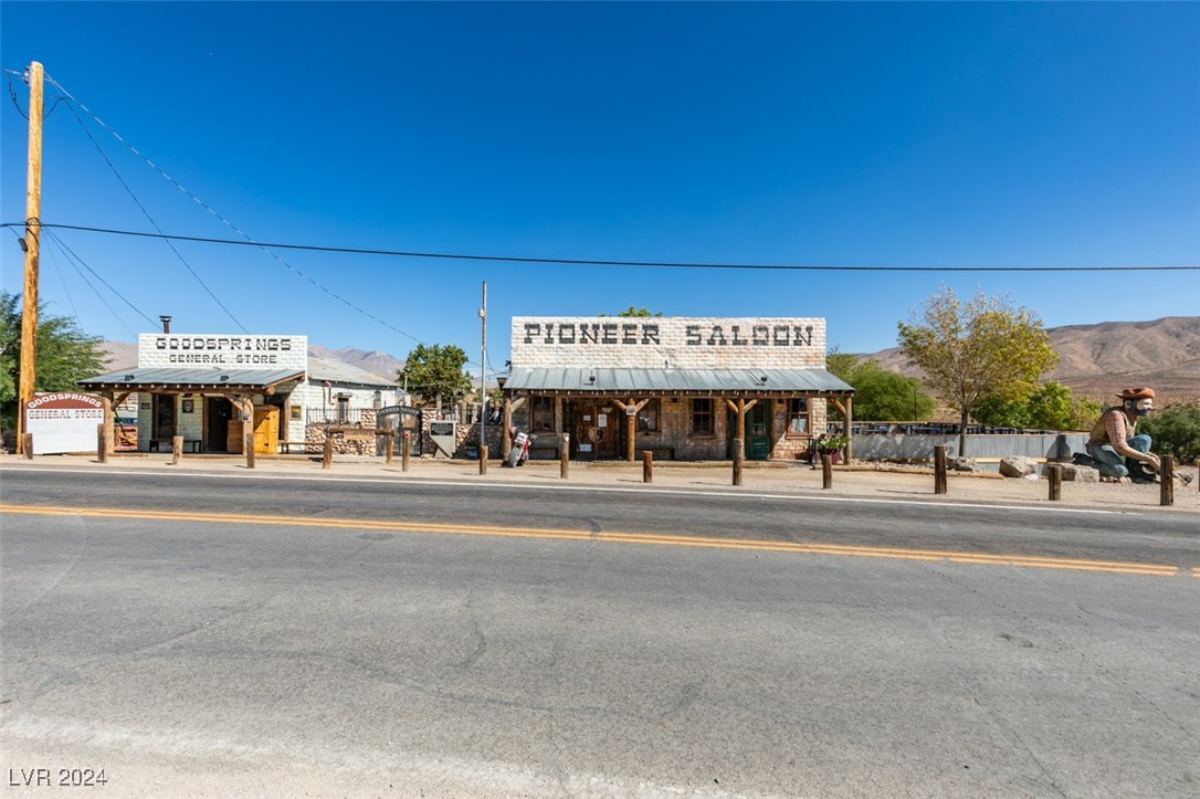 185 South Vegas Street