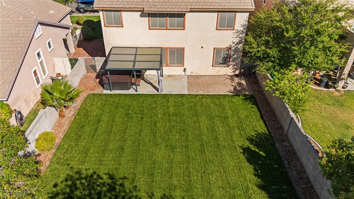 1221 Woodmore Street