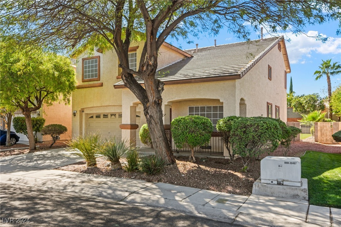 1221 Woodmore Street