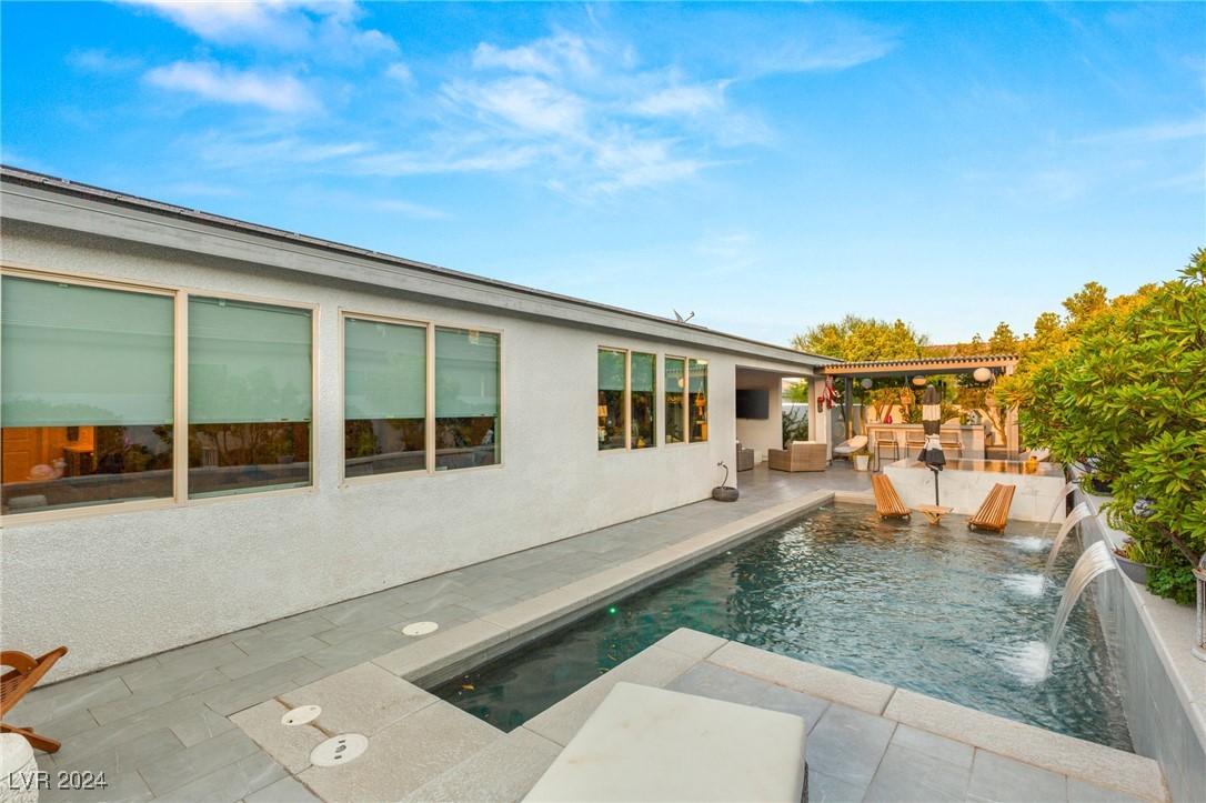 9121 Mira Linda Road