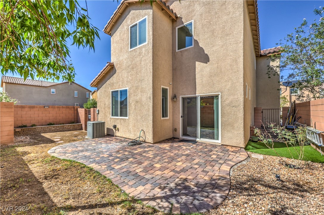 9868 Hearthfire Street
