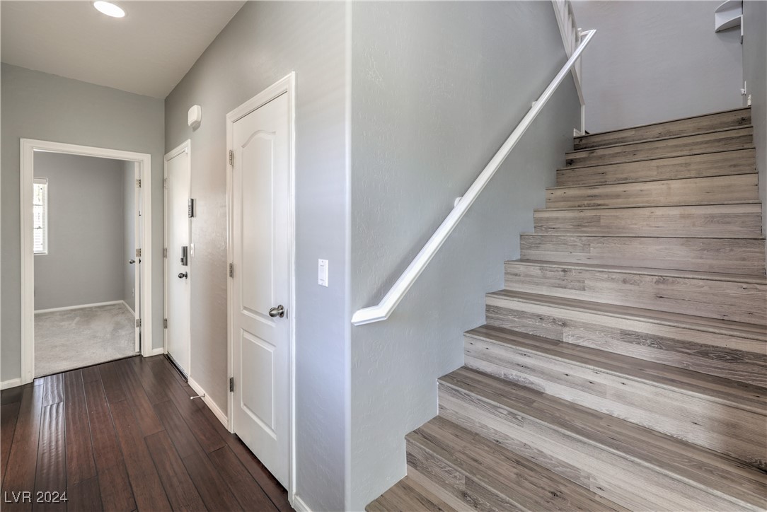 9868 Hearthfire Street