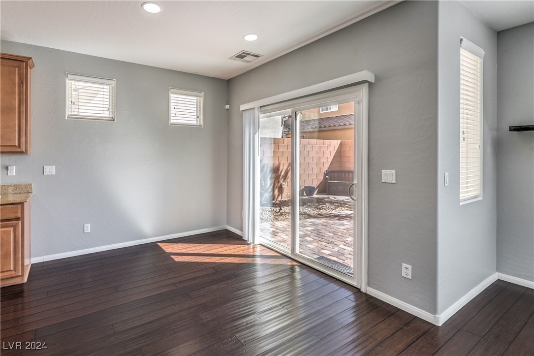 9868 Hearthfire Street