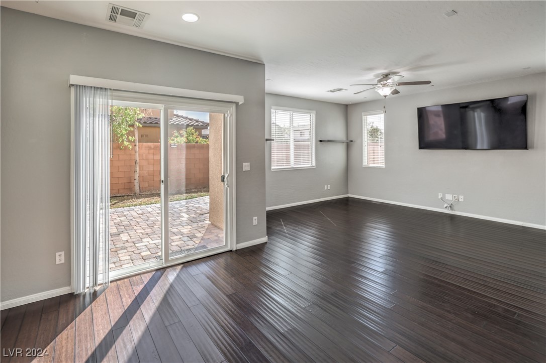 9868 Hearthfire Street
