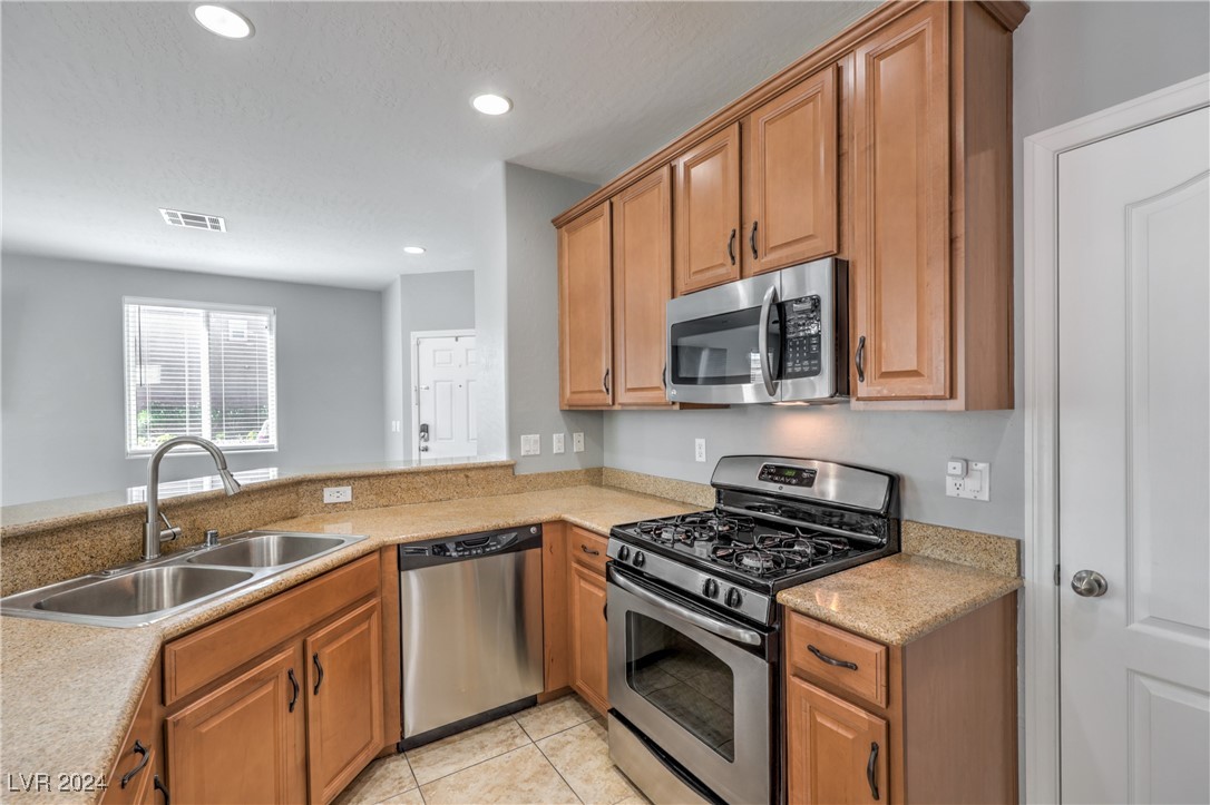 9868 Hearthfire Street