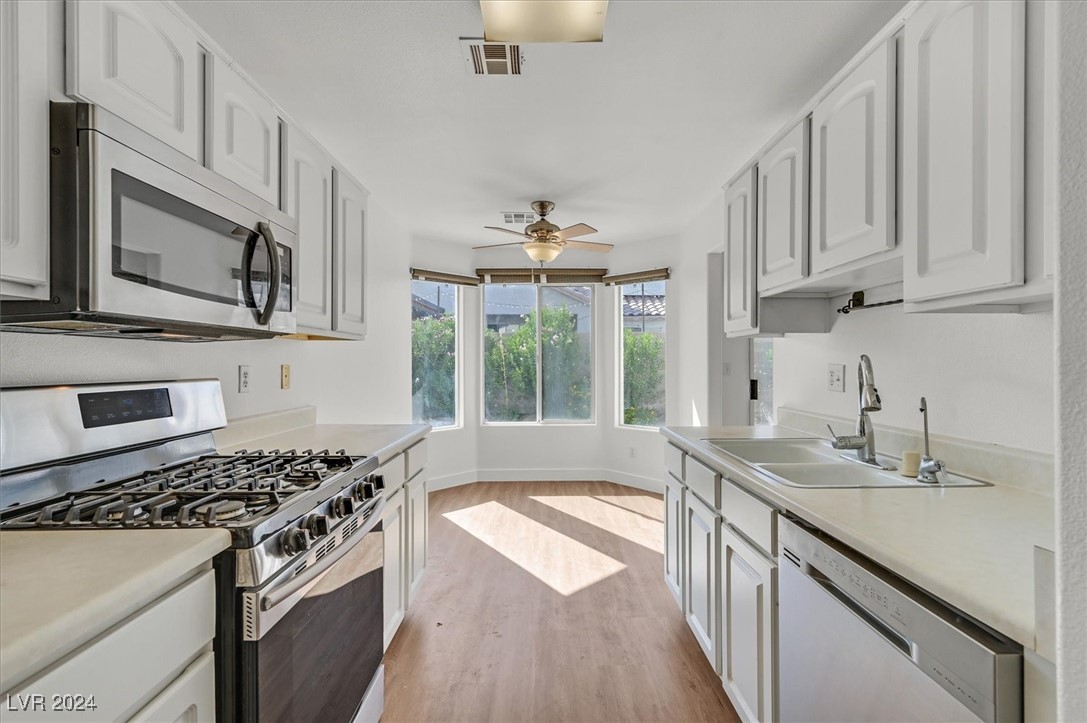 4330 Scarlet Vista Court