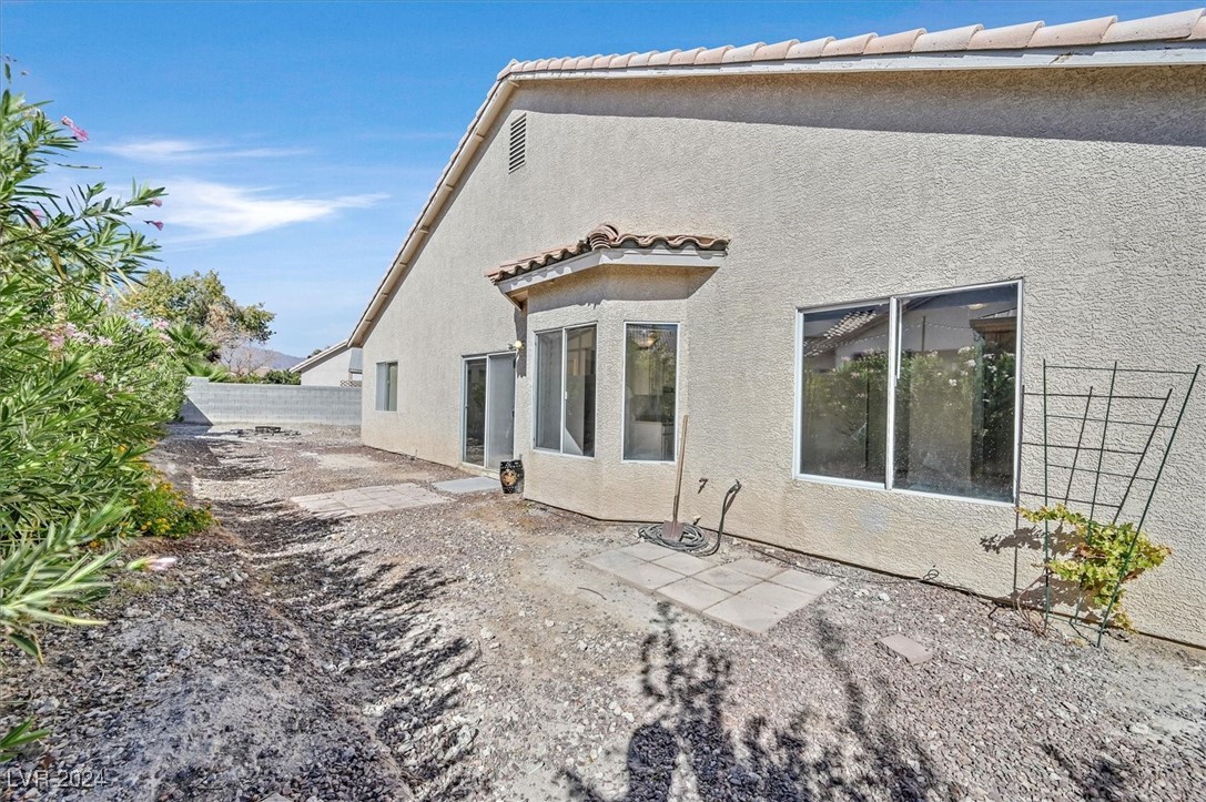 4330 Scarlet Vista Court