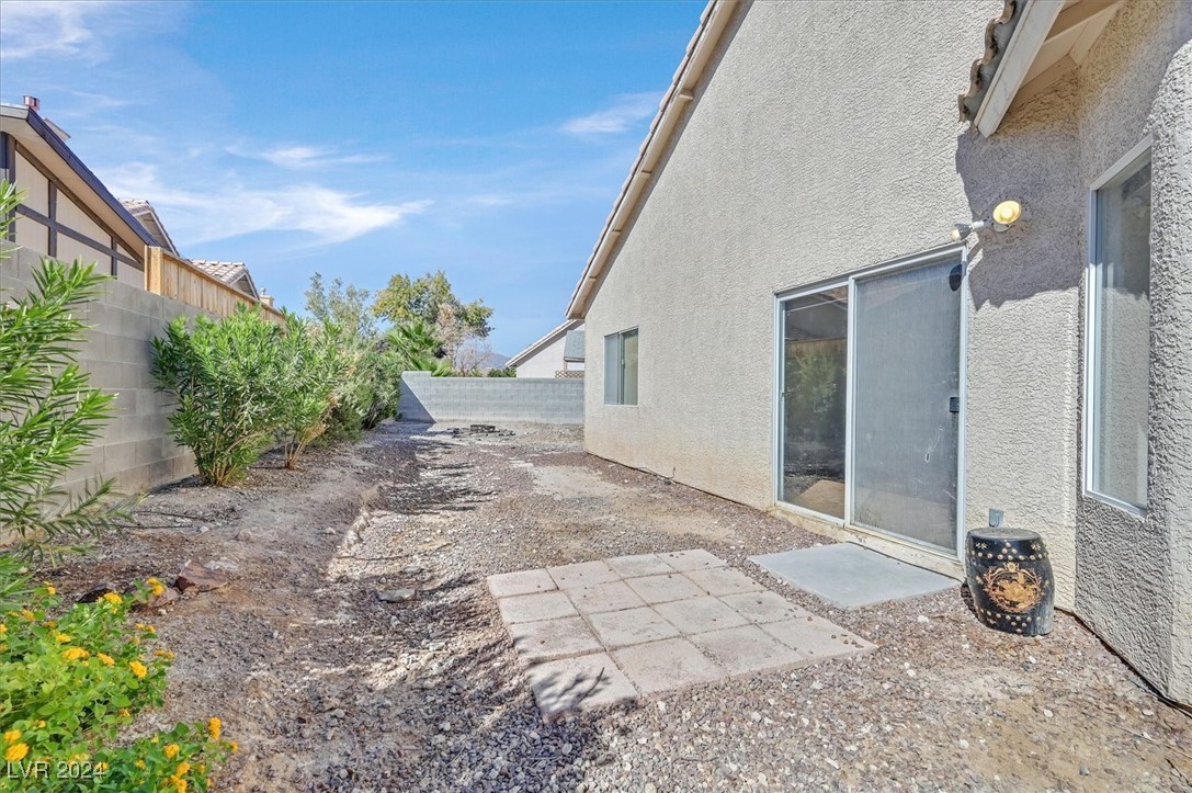 4330 Scarlet Vista Court