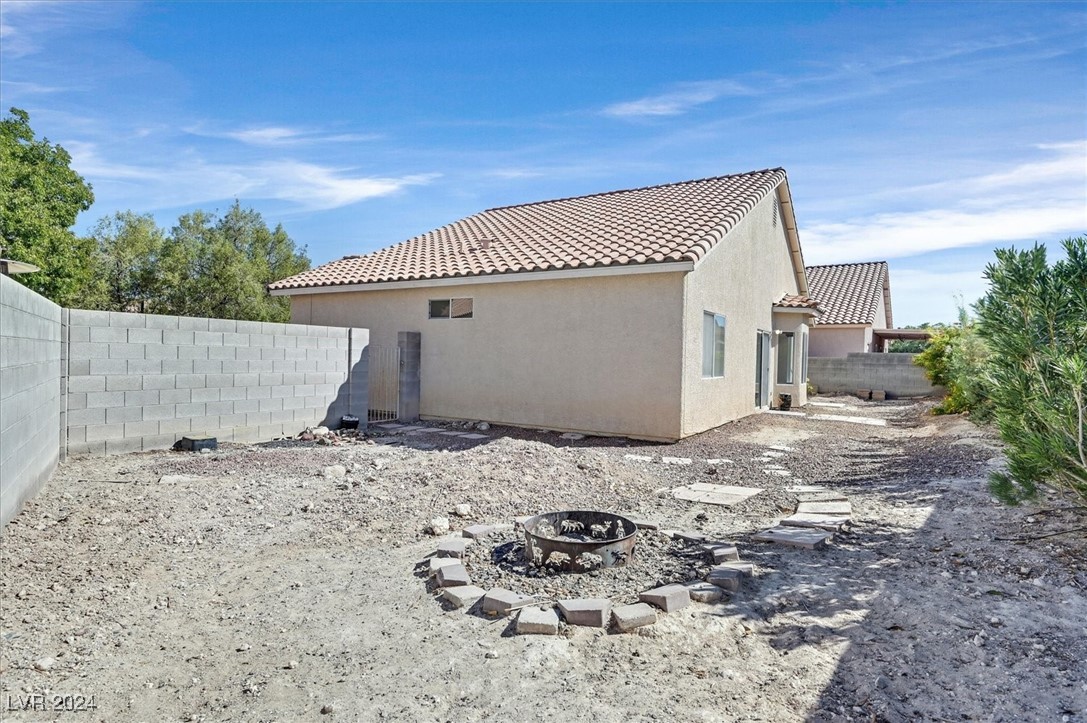 4330 Scarlet Vista Court