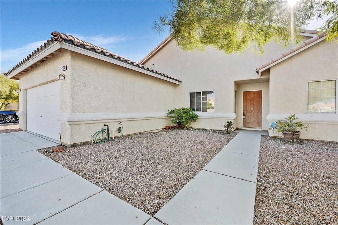 4330 Scarlet Vista Court